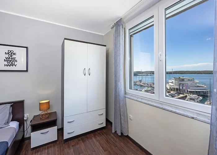 Apartment Seaview Arena Apartman