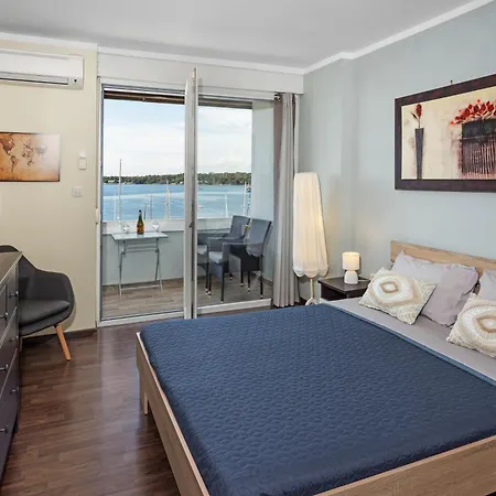 Seaview Arena Apartament